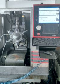 Retrofit of CNC milling machine Kira